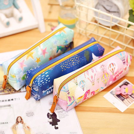 得力 deli 66678 多功能大容量筆袋，韓國小清新風格的不二之選